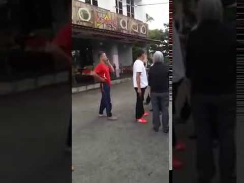Bawa Keluar Bini Orang Tanpa Pengetahuan Suami  Dah Kantoi Acukan Pistol Pulak !!!