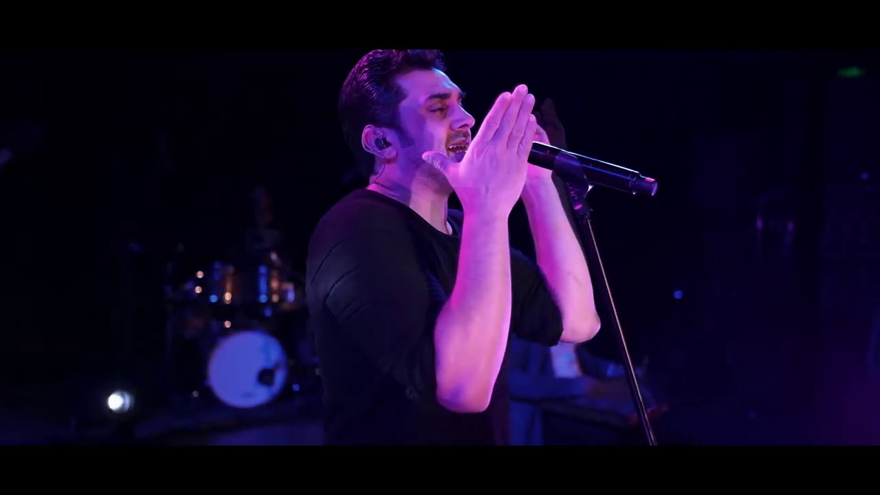 Bayhan - Firuze (Canlı Akustik Performans)