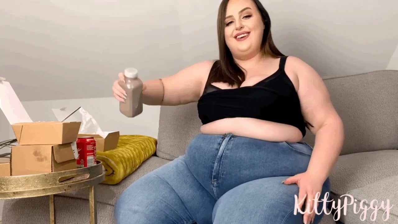 BBW KittyPiggy Beautiful Weight Gain and Stuffing Sequence 18+