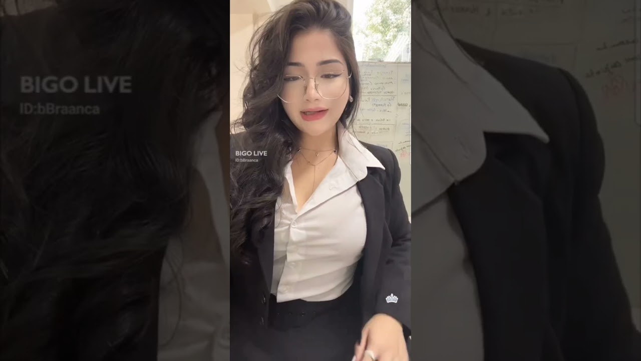 Beautiful branca #periscope #livestreaming #390