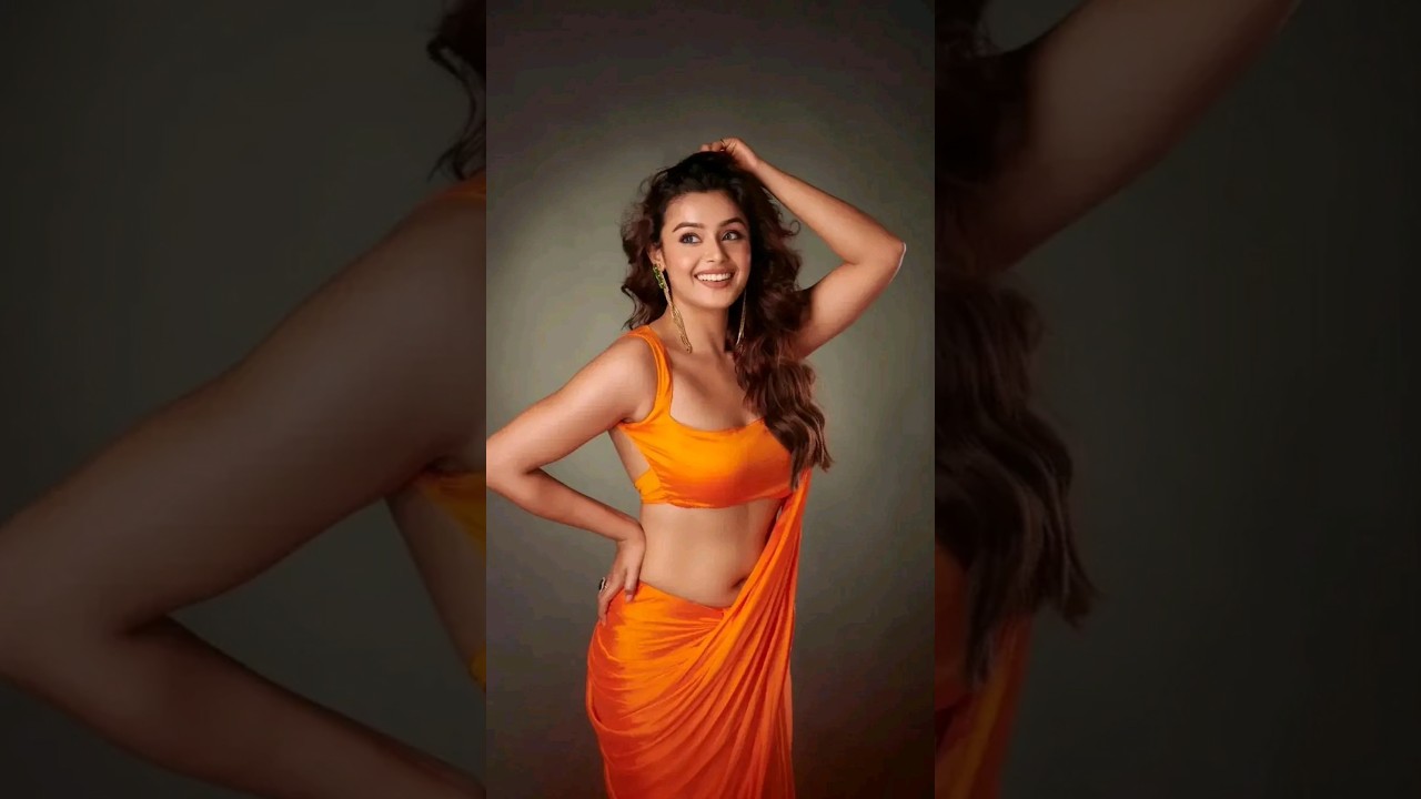 beauty queen mokksha trending look shorts #viral #moksha #newsong #hotlook