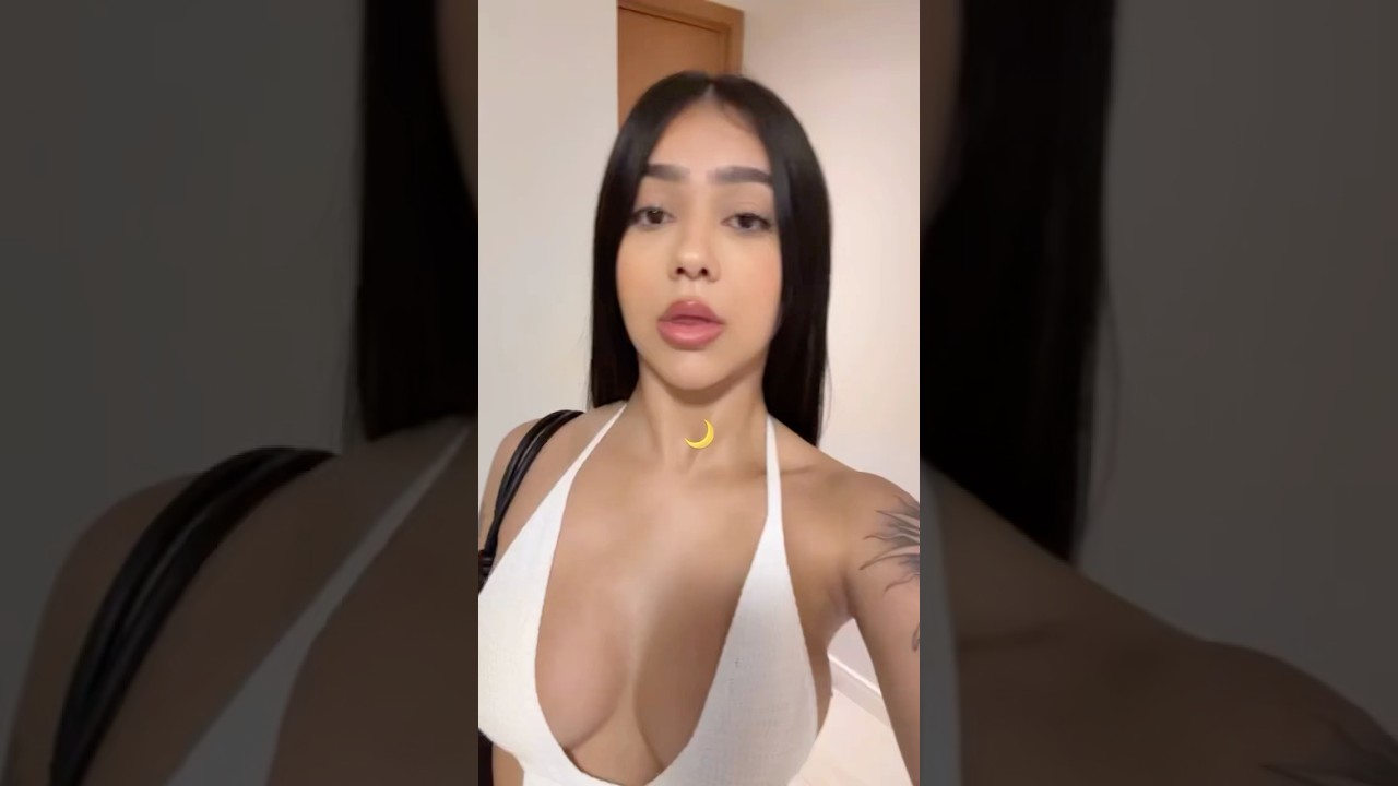 Beca Barreto mostrando os peitos 🫣😮🤤 Becca Barreto gostosa🔥😍🤤#becabarreto #viralvideo #explore