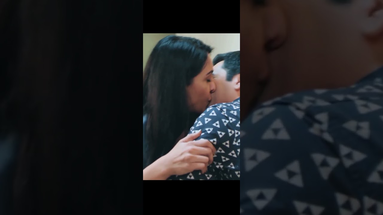 bekaaboo web series kiss
