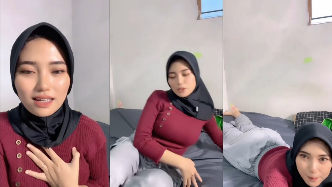 Bella Moza Live Tiktok sambil main di atas kasur