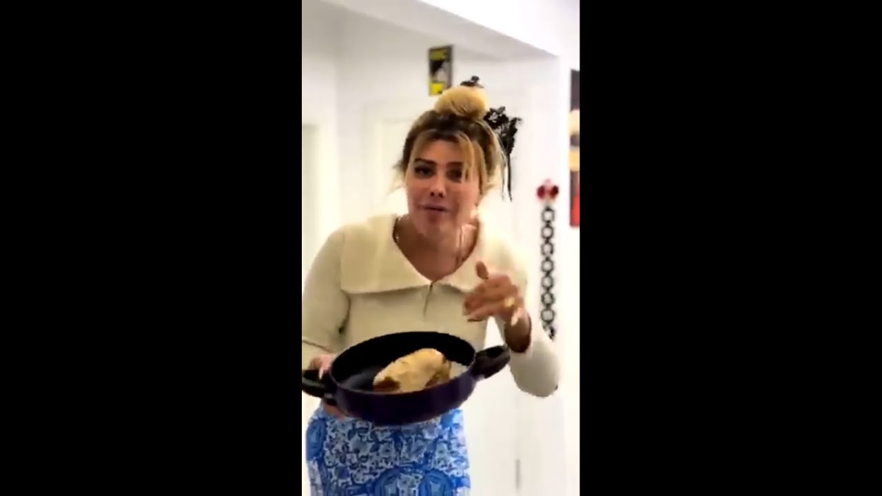 ben bi kayınbabama yemek götürüp geliyom