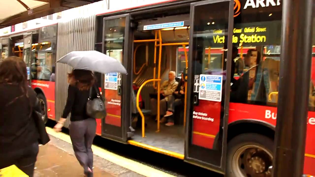 Bendy Bus London - fast sliding doors (2010)