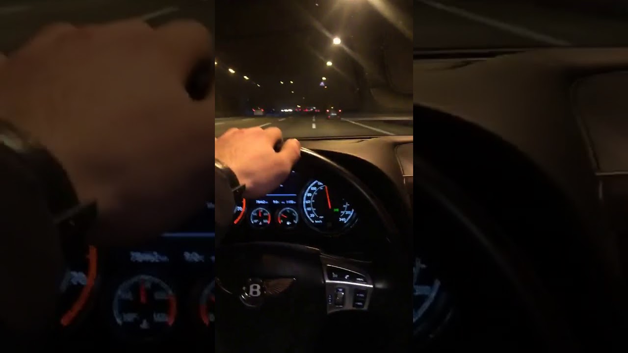 Bentley gece gezmesi #snap #araba #drift #bmw #3.20 #meredes #bentley