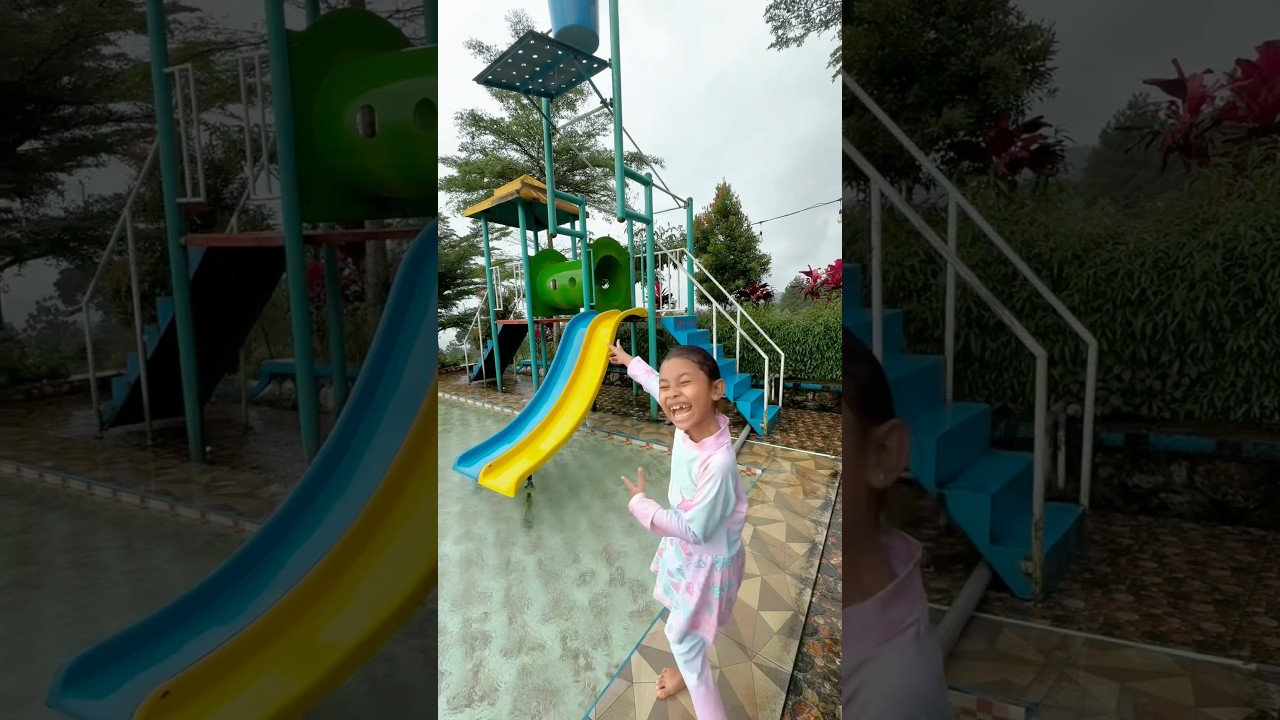 Bermain perosotan di kolam renang seru banget #pancasakatv #bermain #kolamrenang #funny #shorts