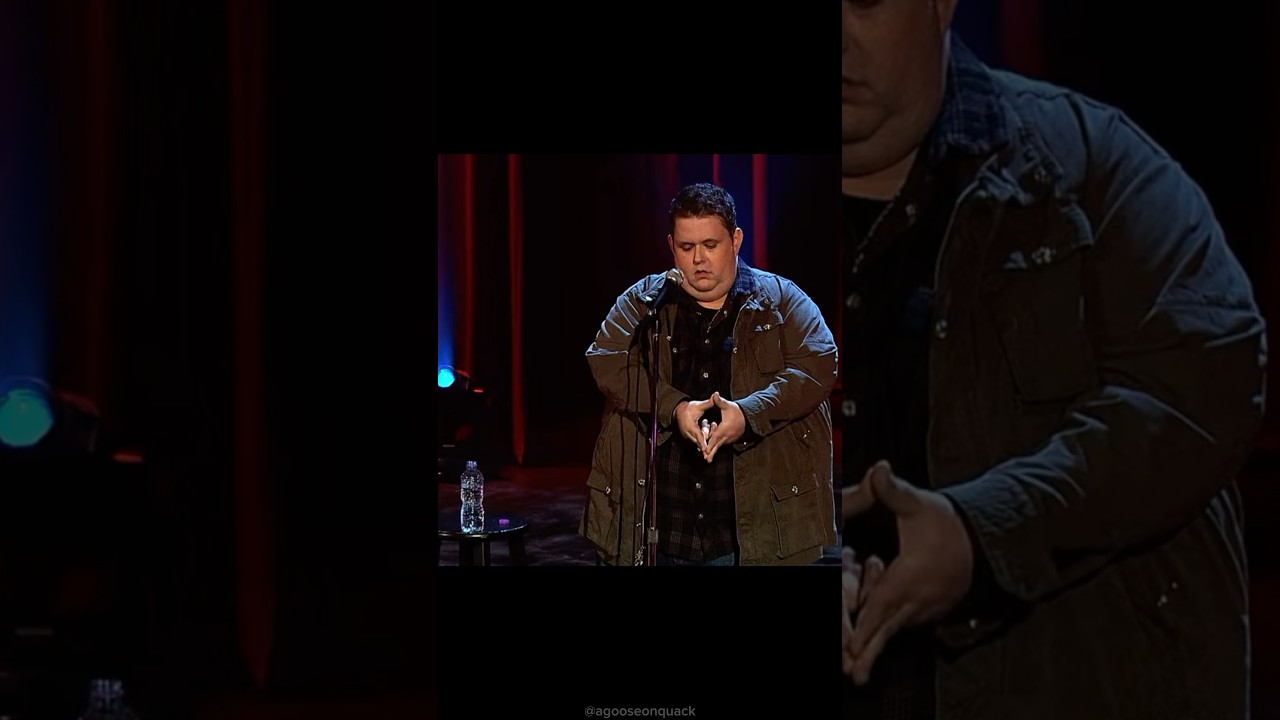 Better get that nickel!🪙 - Ralphie May #standup #comedy #finger #show #funny #ralphiemay #comedian