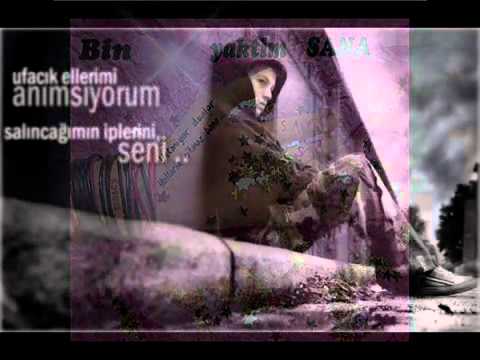 Beyaz Gelinlik Giydin Üstüne