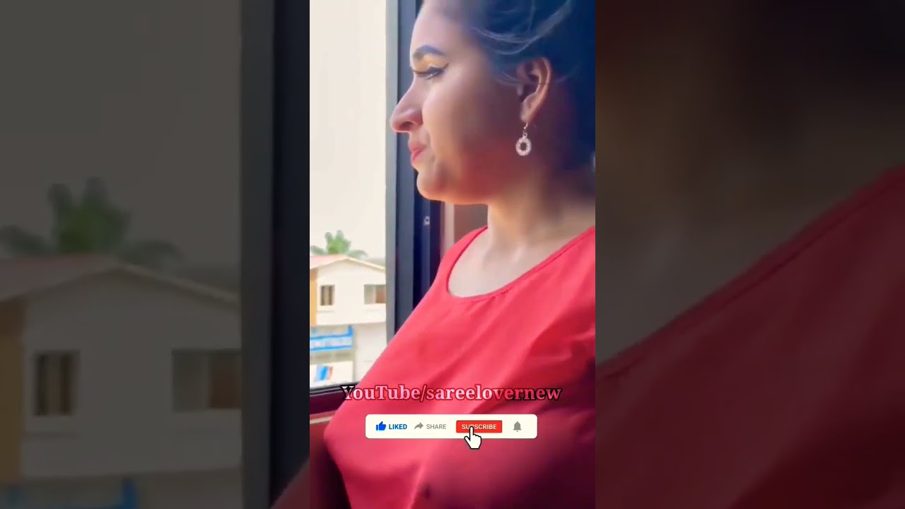 bhabi without blouse।। saree lover