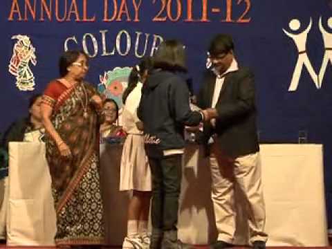Bhavan's RIL ANNUAL DAY'12 INTRO-3A