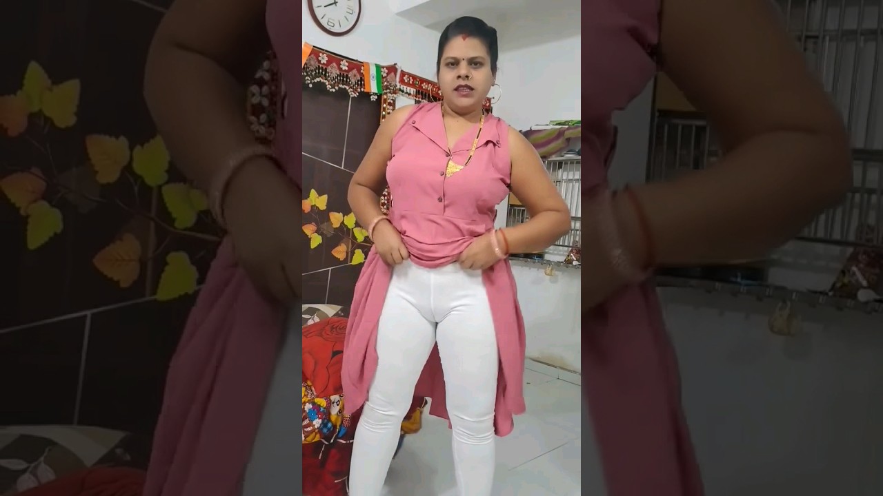 Bhijpuri Bhabhi in leggings 🔥❤️ #leggings #dailyvlogs #trending #cleaningvlog