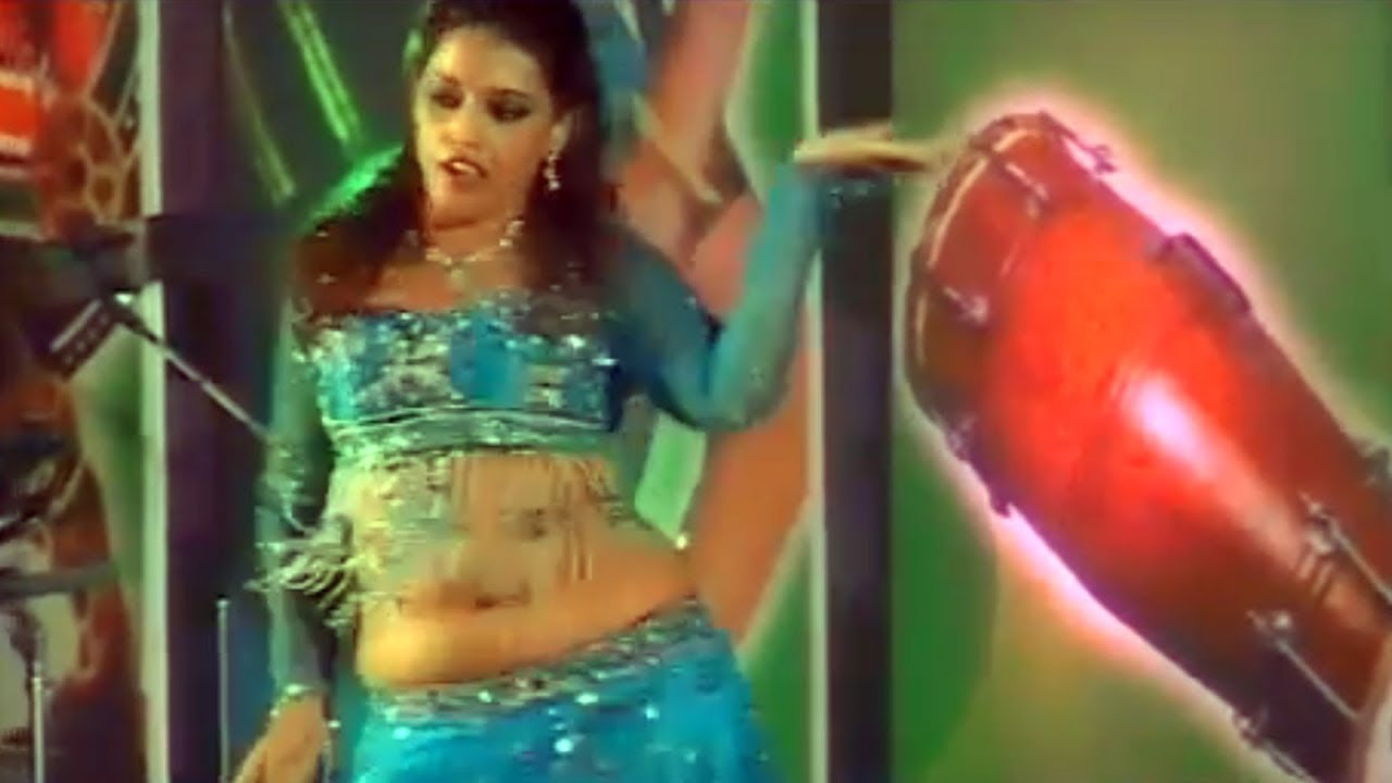 Bhojpuri Item Dancer Prunella Roy for Ringa Ringa Song....