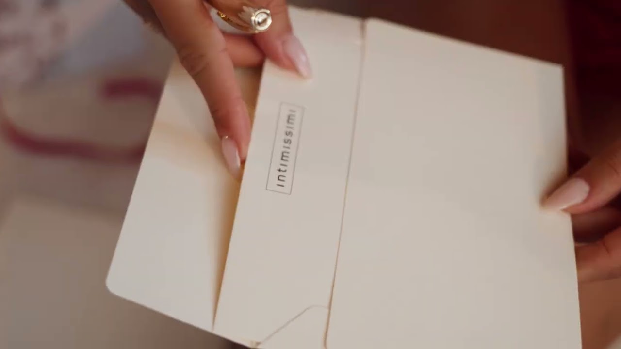 Bianca Ingrosso x Intimissimi - Xmas campaign