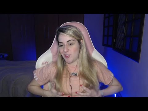 BIANQUINHA ATIÇANDO A MENINADA