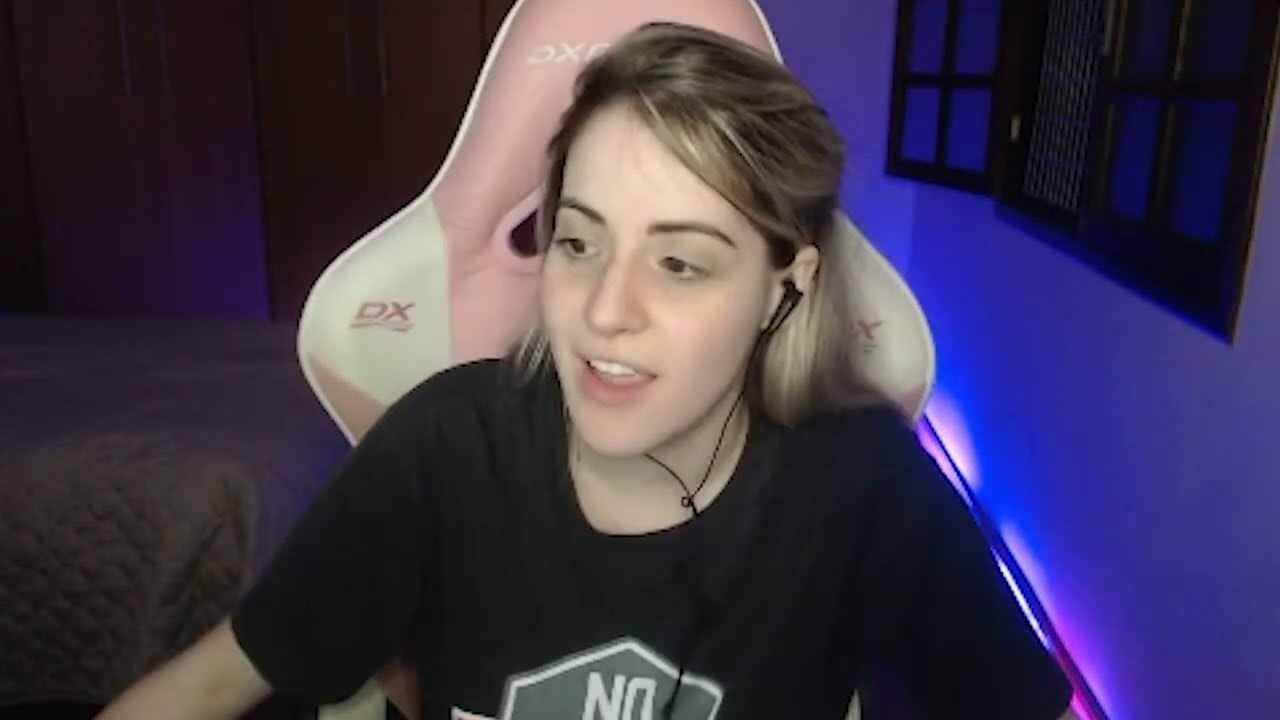 Bianquinha e o f3tiche por pé