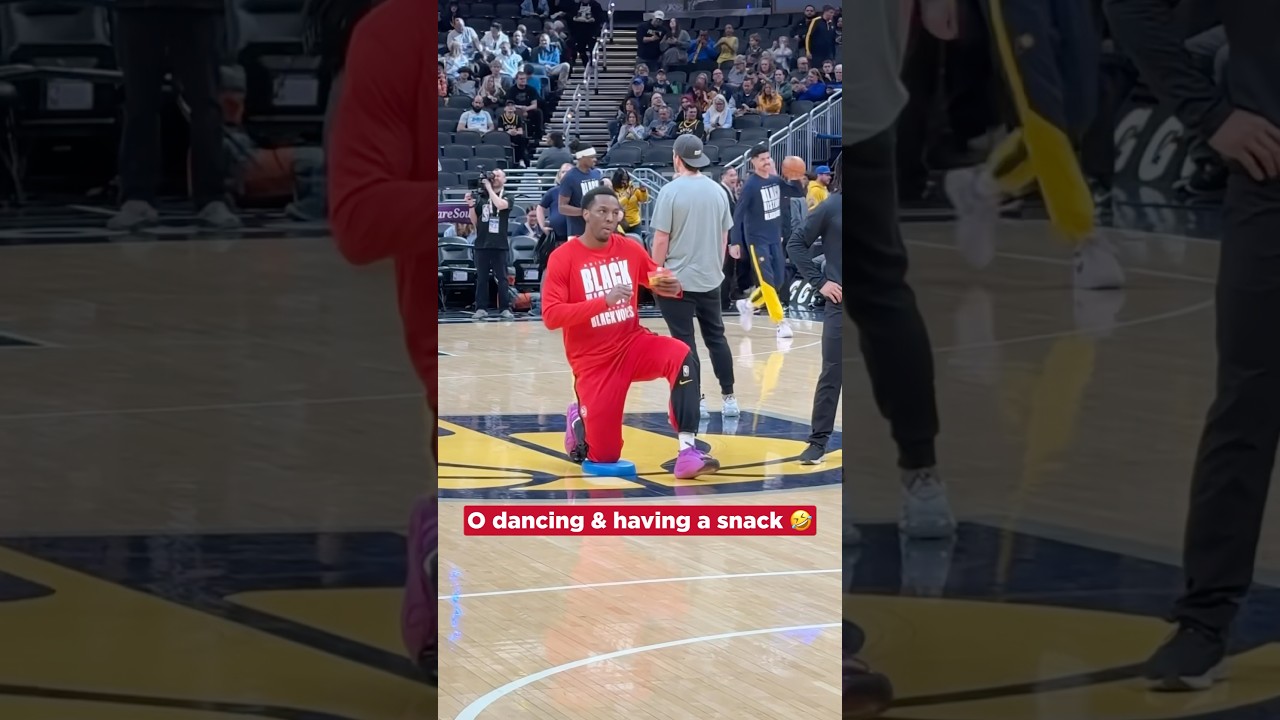 Big O finding his groove pregame 😆 #nba #hawks #bigo #onyekaokongwu #dancing