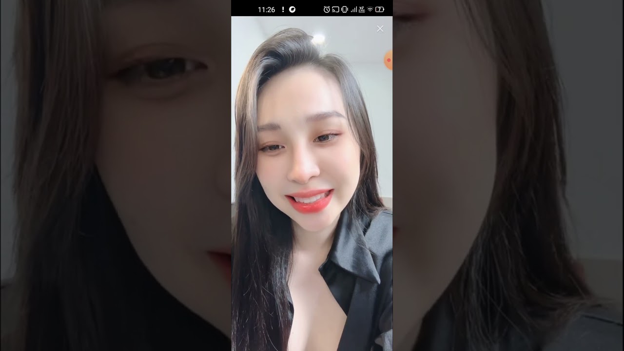 Bigo live Angel Pham sexy khó cưỡng.