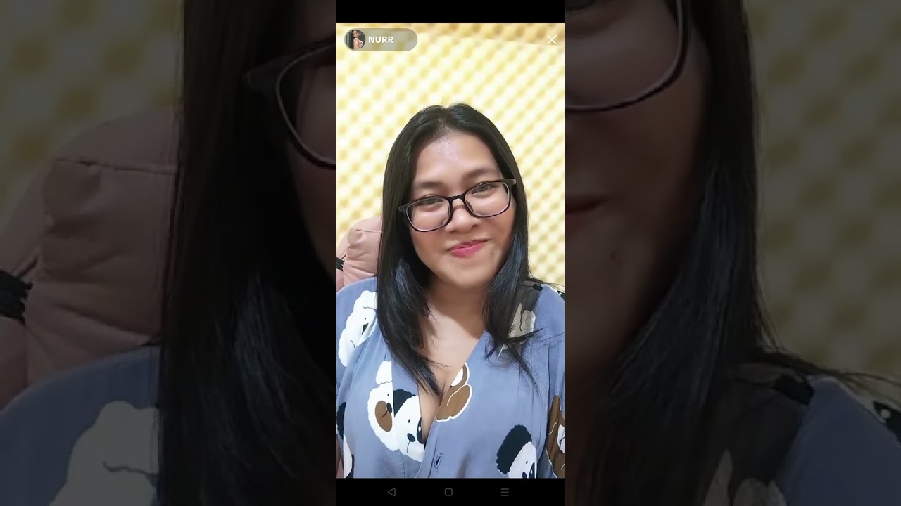 BIGO live bunda no bra 😍