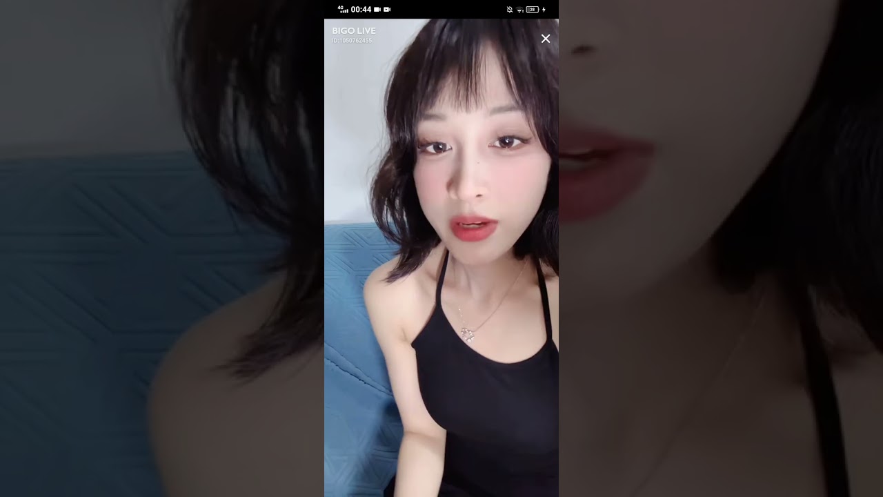 bigo live cewek cantik daster hitam paha mulus 04 #shorts #bigolive #bigovideo