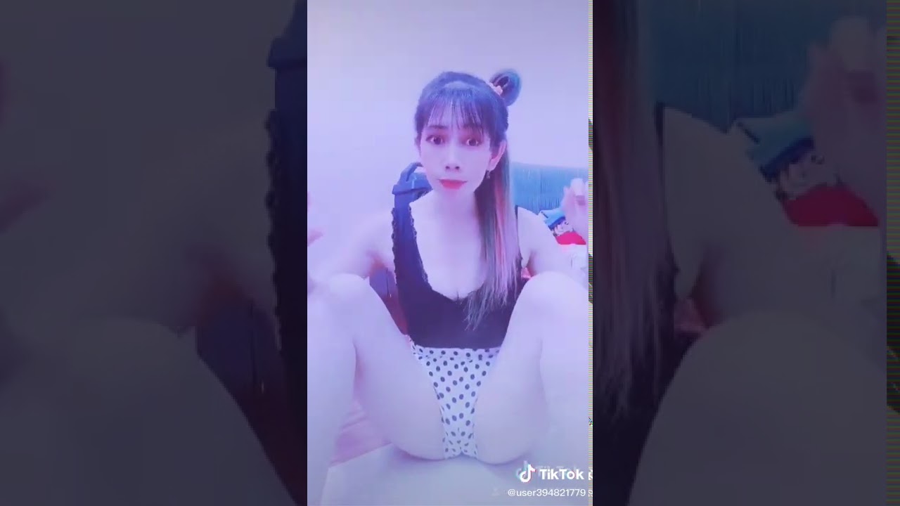 Bigo live downblouse nip slip Cambodia Khmer girl srey sart(1)