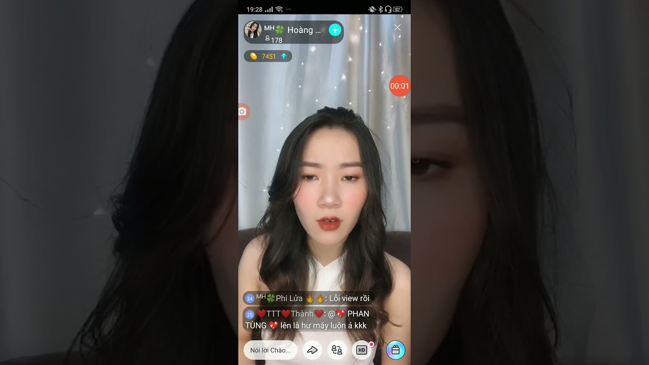 bigo live em gái ngồi nhìn thấy ti hồng núm cực phê
