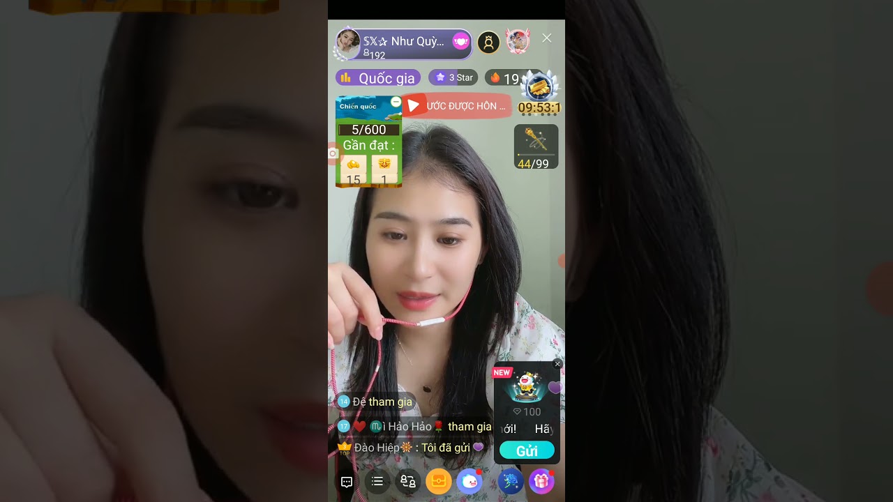 Bigo live em gái ngồi vô tình lộ ti lộ num Em gái xinh đẹp và quyến rũ