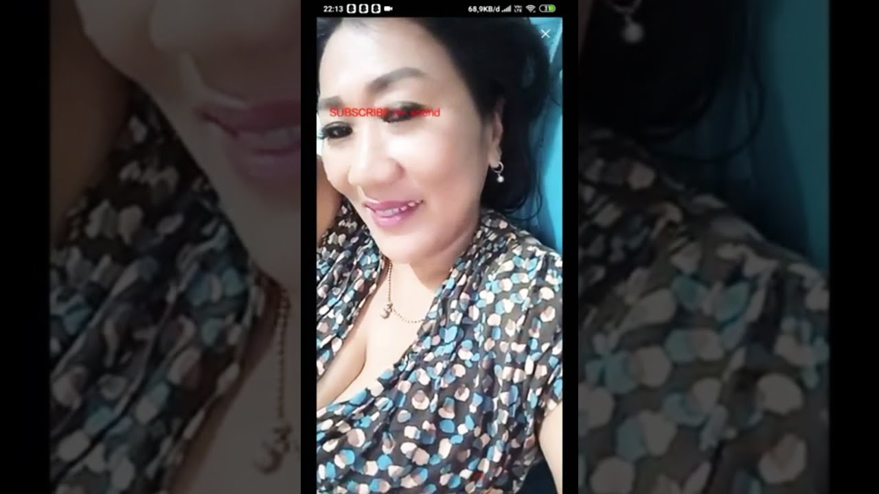 Bigo live Tante bikin coli.  Like end subscribe