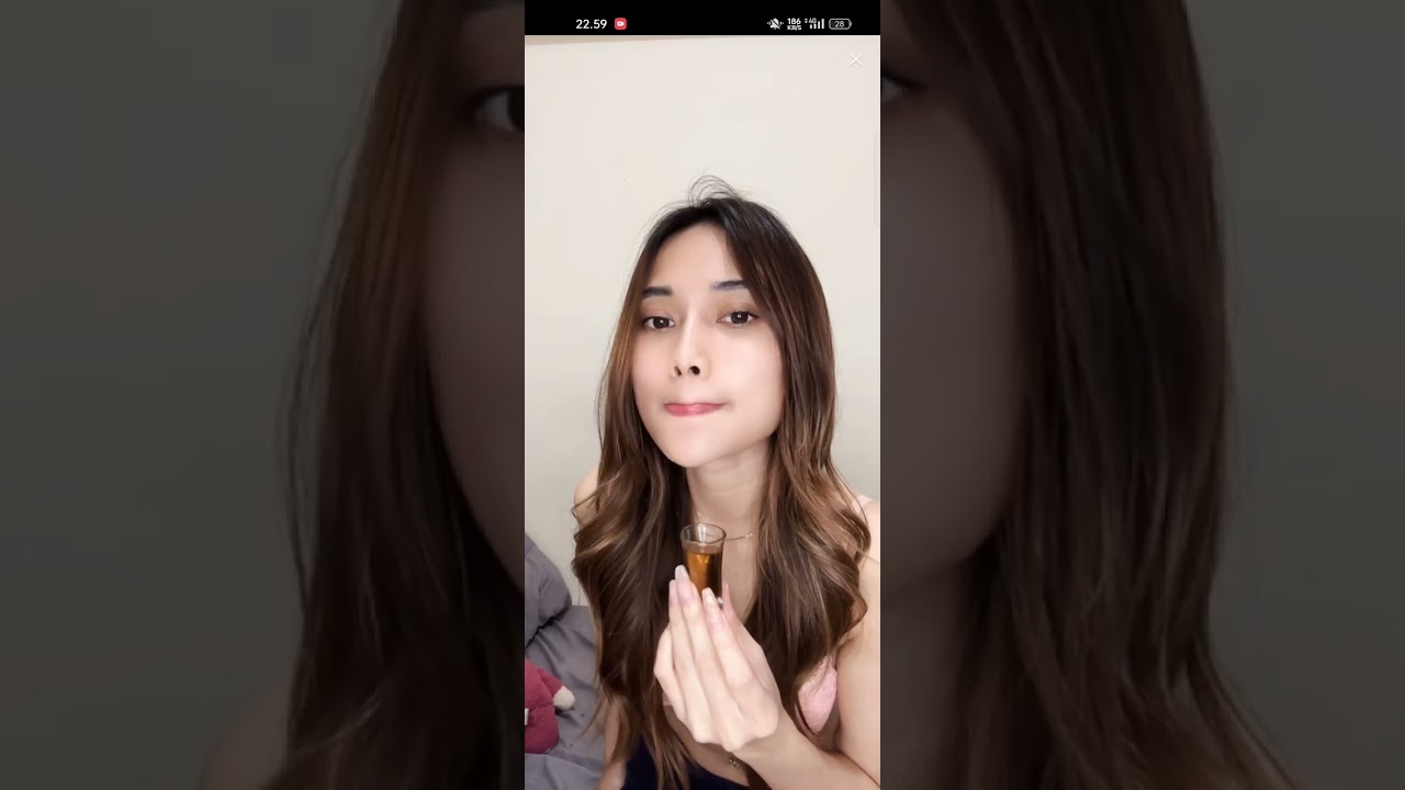 bigo live terbaru !!! Sisi Apricia nekat buka bukaan