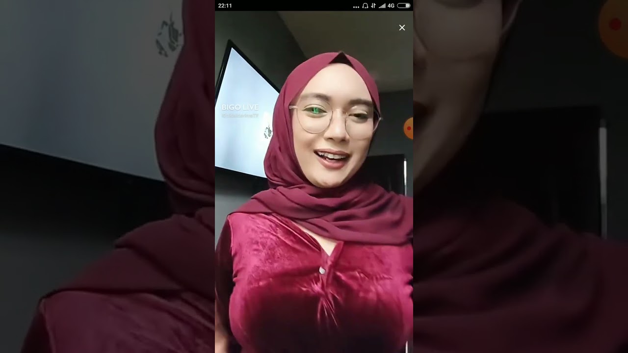BIGO LIVE,Rere desah hot,tidak bisa menahan nafsu..