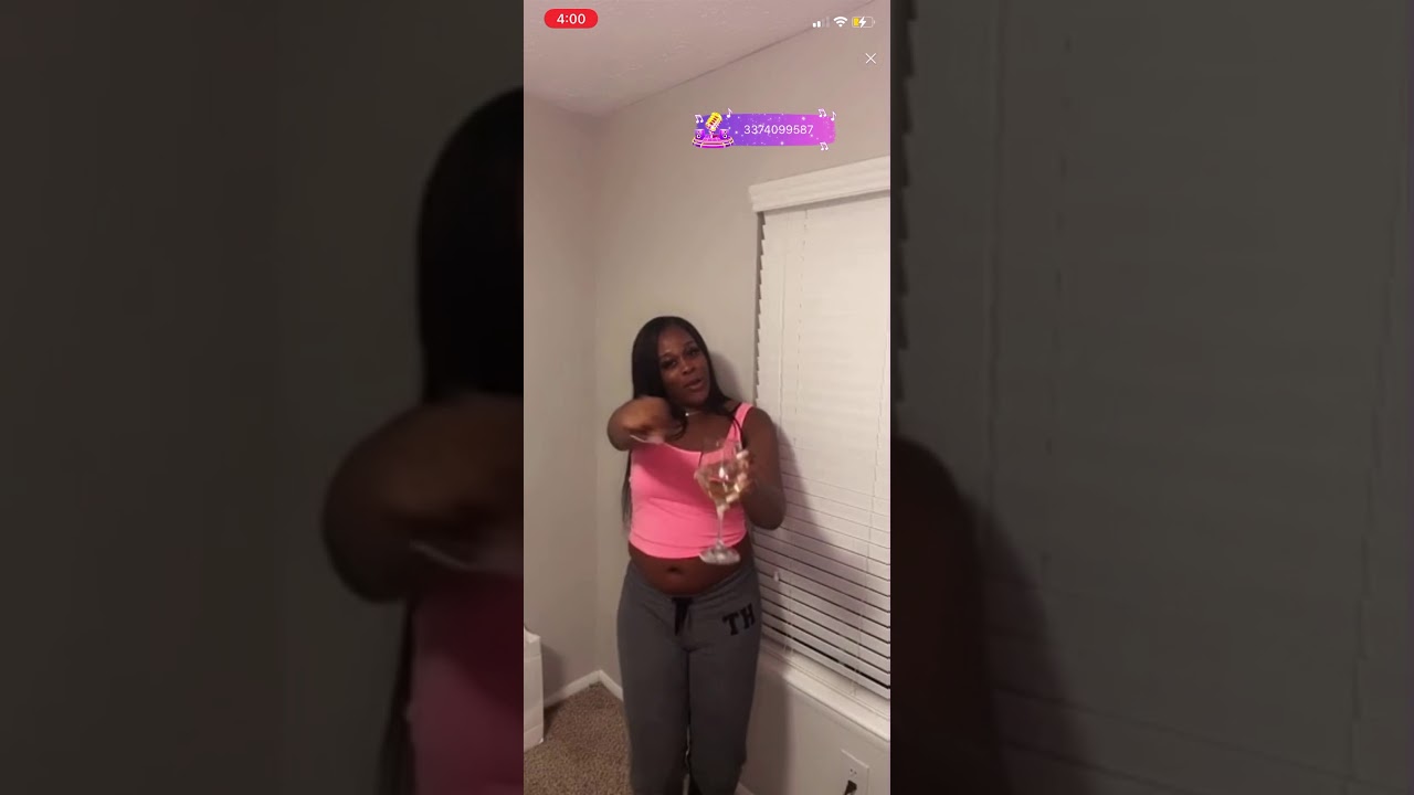 #BIGO Madam Lo Drunk and high dancing 👀👀🤣🤣