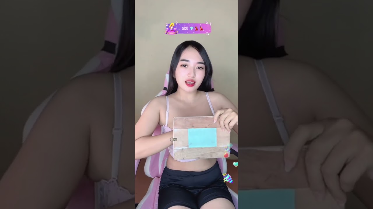 bigo pamer pantat mulus