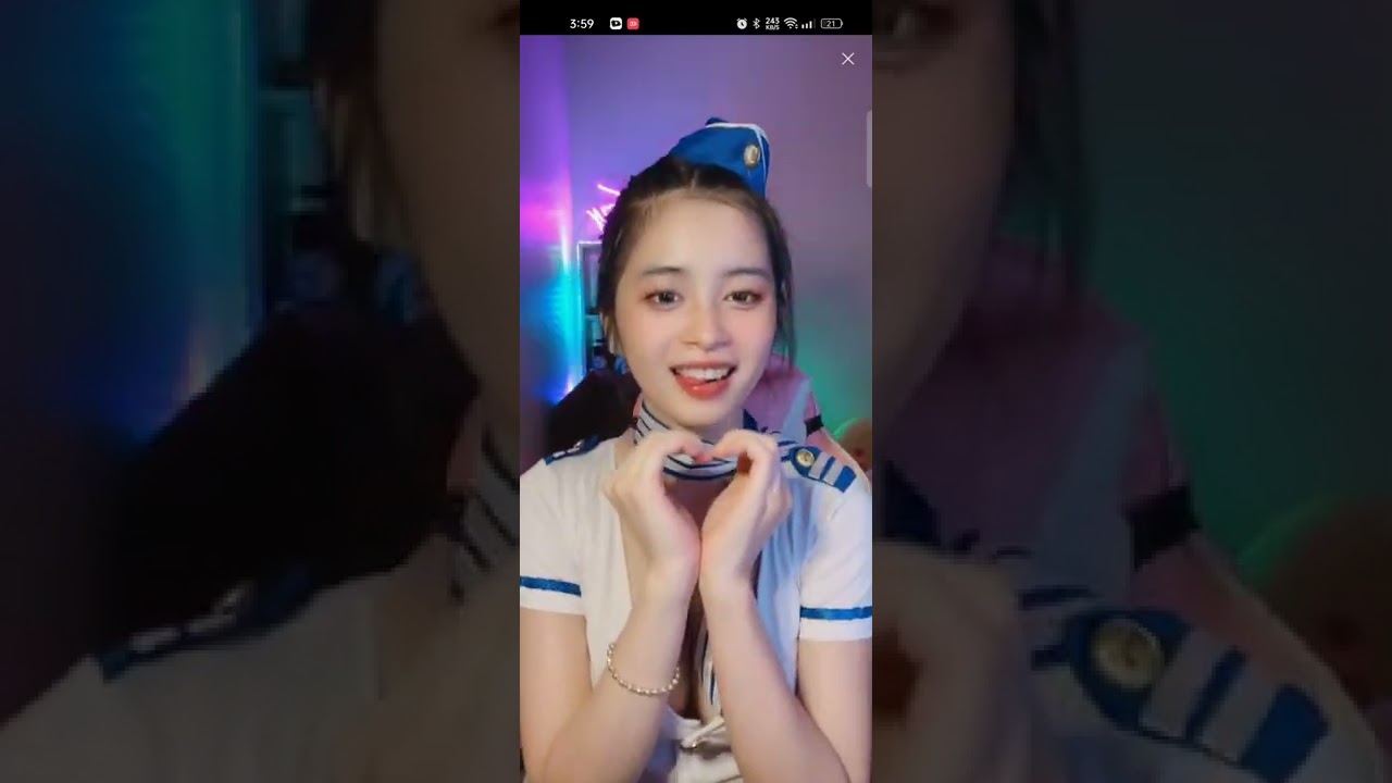 bigo shin tây ngực căng
