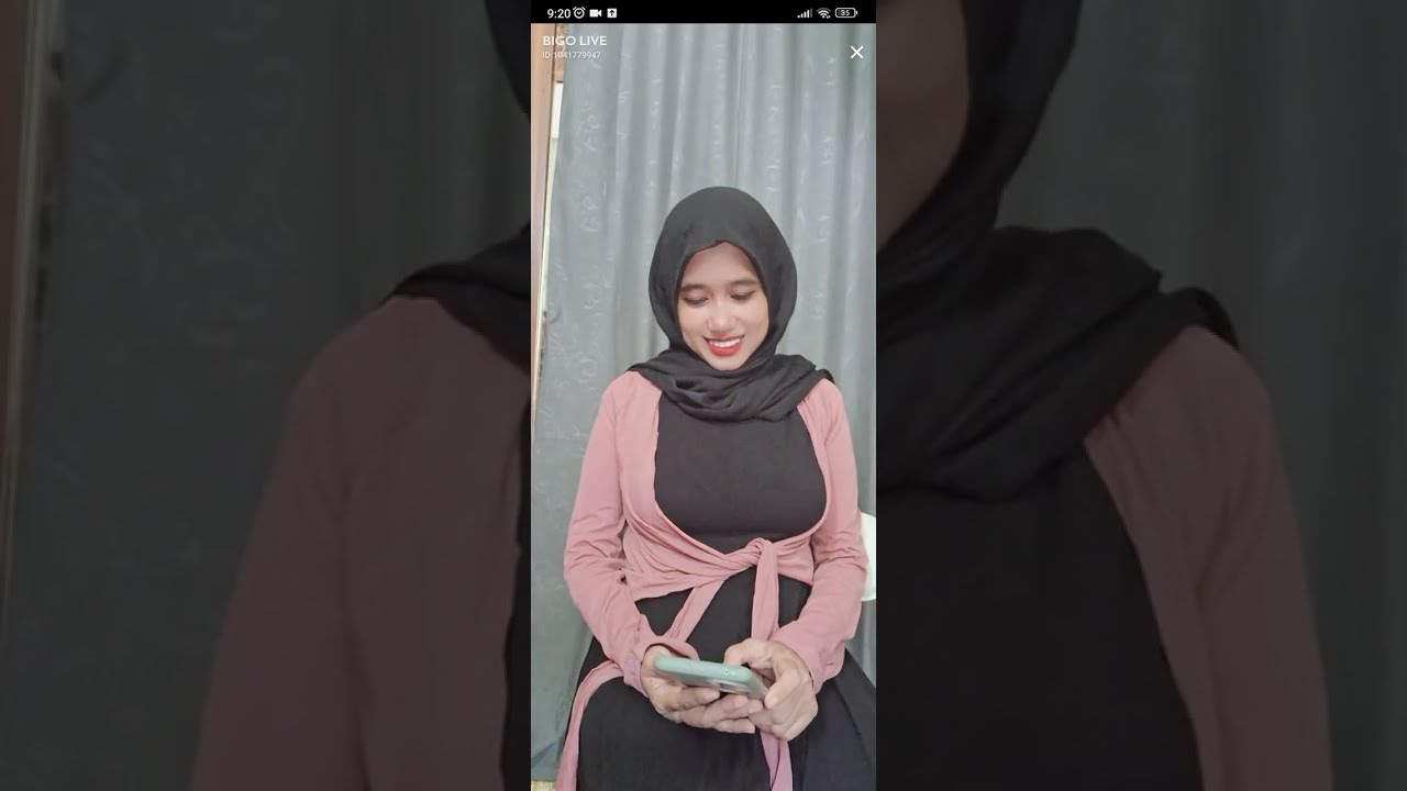 (BIGOLIVE HD) STW HIJAB LIVE BIGO SAMBIL JOGET