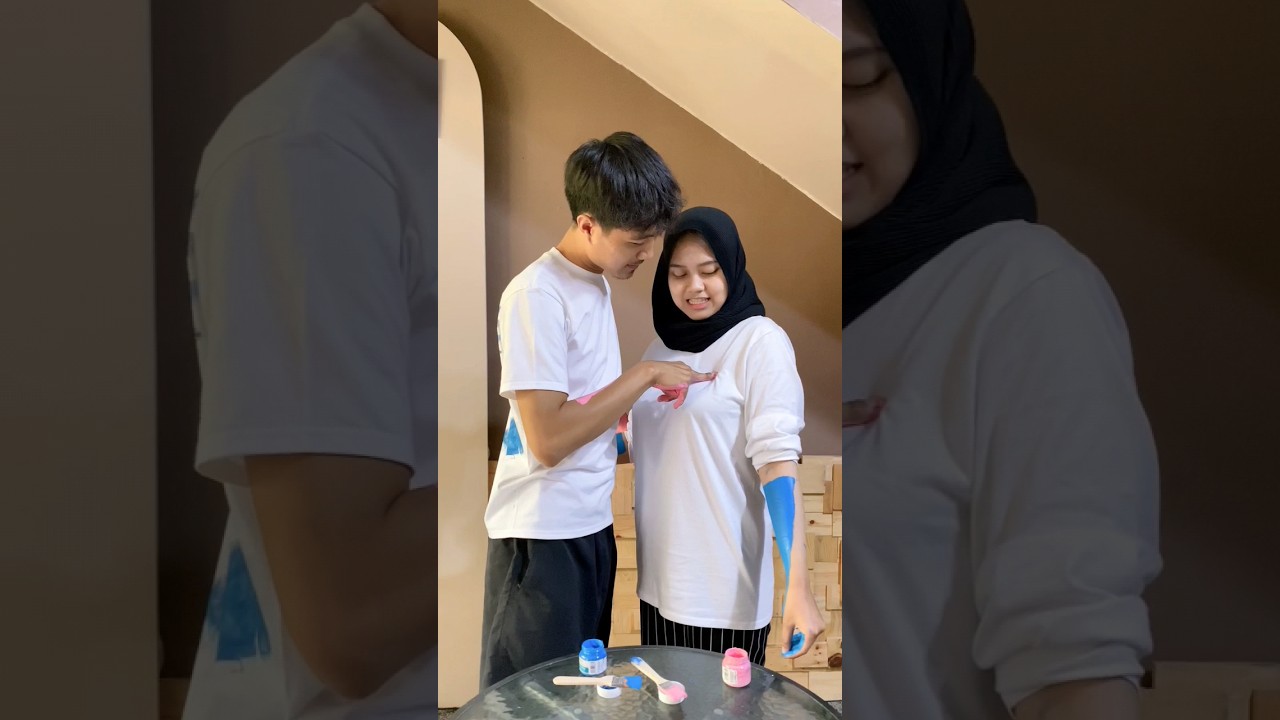 Bikin baju couple sendiri💕 Coba tag pasangannya🥰 #couple #fyp #fun #diy