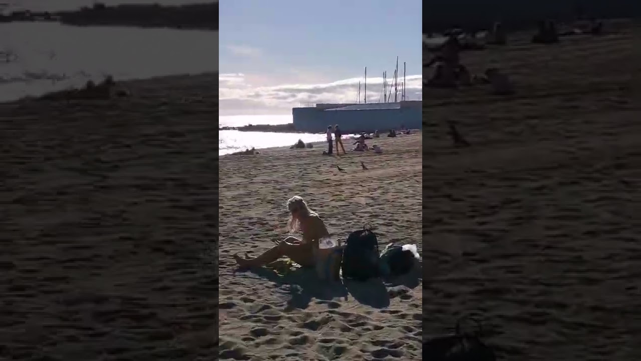 Bikini in November MARBELLA, Spain beach 23 noviembre 2022