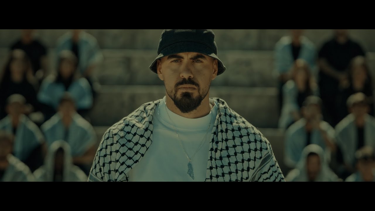 Bilal Shabib Ataba - بلال شبيب عتابا (Official Music Video) (بنحبها طول و عرض)