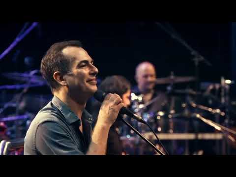 Bir Derdim Var(20 saniye boyunca seyirci söylüyor)
