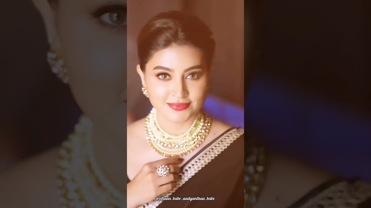 Black dress, classic elegance 🖤✨ #sneha #snehaprasanna #black #saree #love #fashion #look #stunning