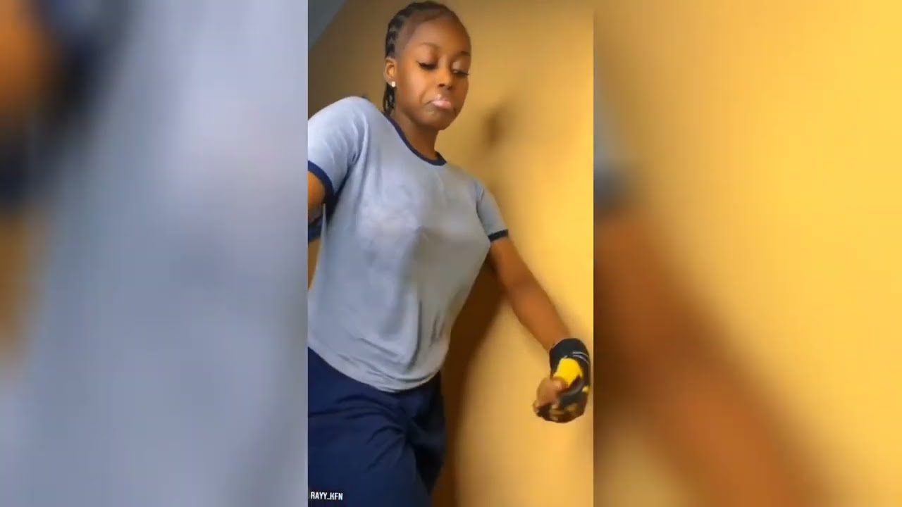 Black girls Tiktok no bra challenge