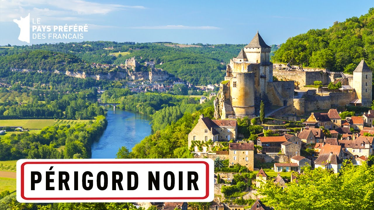 Black Périgord: Stone Jewels in the Heart of the Dordogne - 100 Places to See