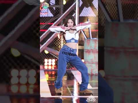 BLACKPINK-JENNIE 