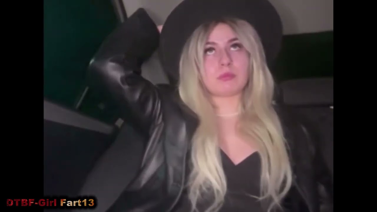 Blone Hair Girl Farting in Taxi