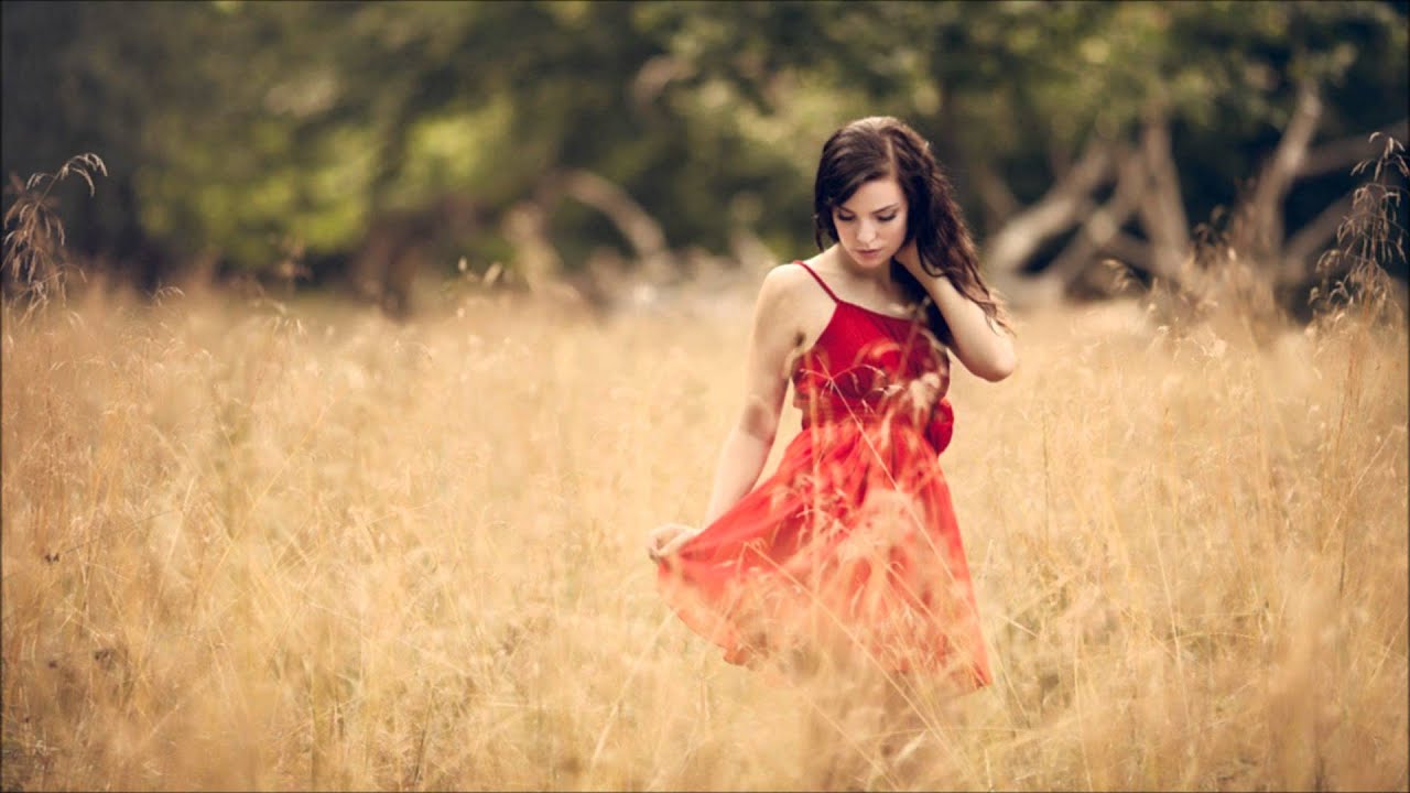 Blu Mar Ten Ft. Kirsty Hawkshaw  - Whisper