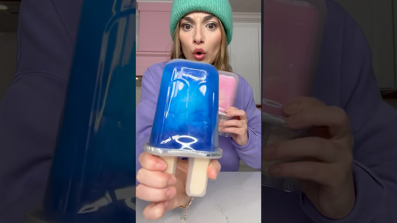 Blue or pink jelly popsicle! 👀🩷🩵 #colorchallenge