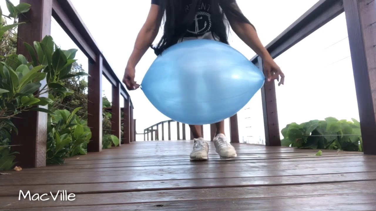 Blue Punch Balloon 🎈 Blowing a Balloon at Sunrise on the Beach!!