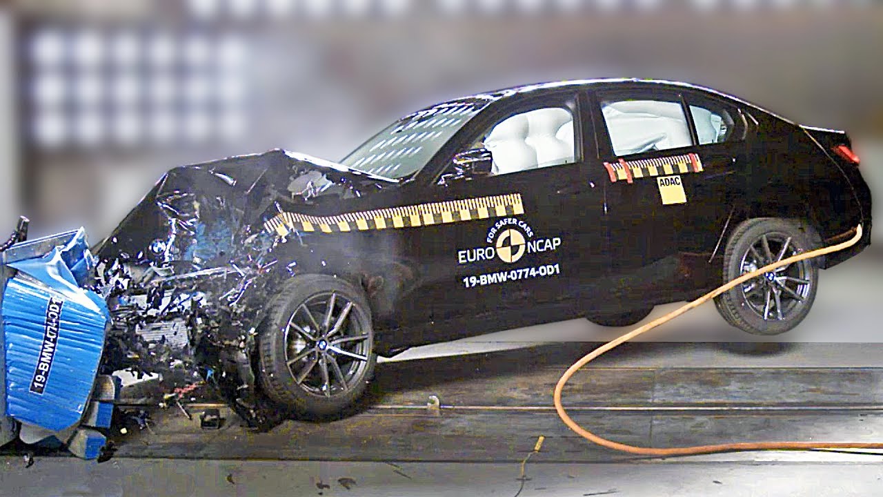 BMW 3 Series G20 Crash Test