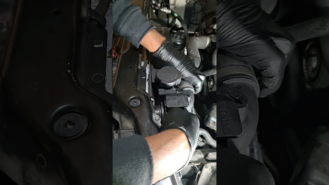 BMW 318i Radiator Replacement #shorts #bmw