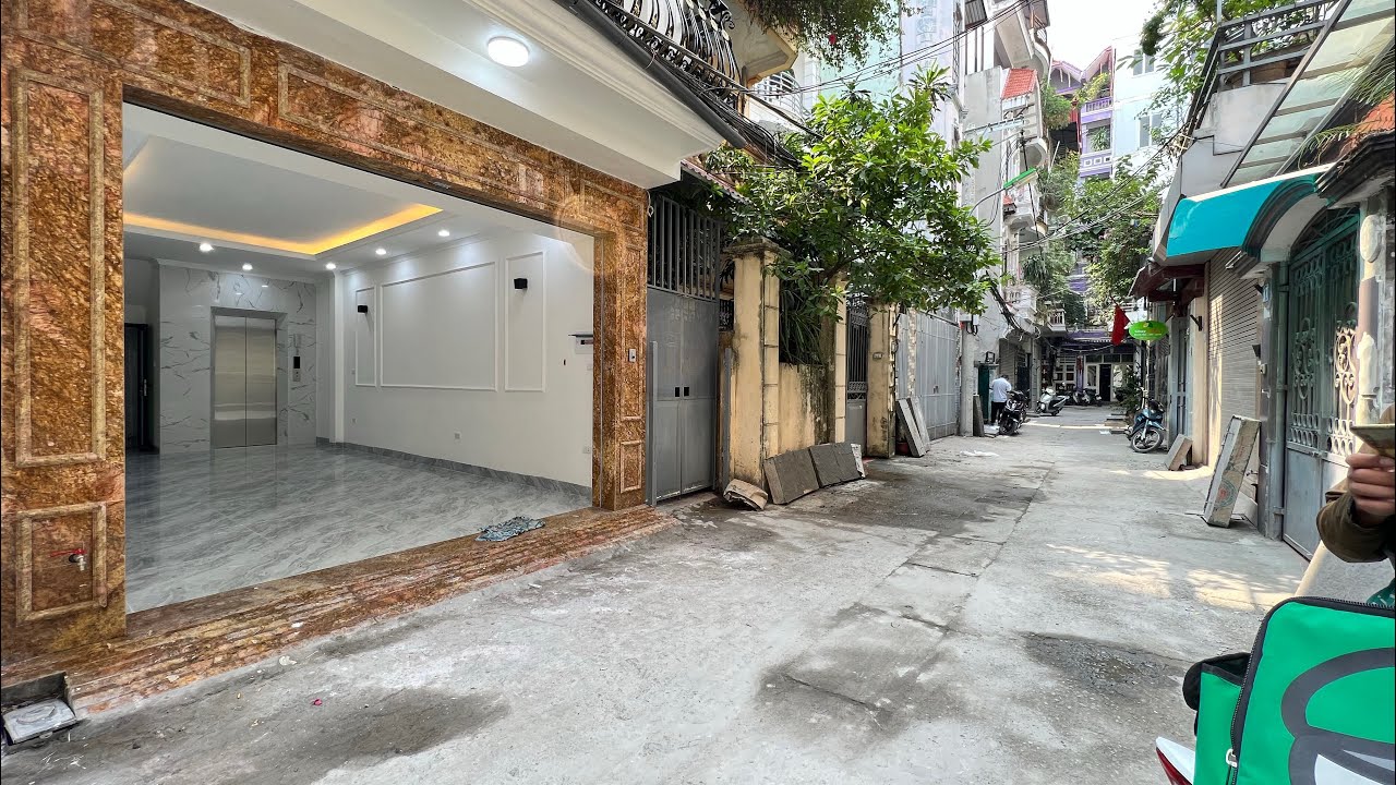 BÁN NHÀ ĐẤT HÀ NỘI PHỐ CÙ CHÍNH LAN KHƯƠNG MAI Ô TÔ VÀO CÓ THANG MÁY